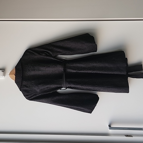 Vintage Brocade Witchy Bubble Sleeve Trench Coat - Picture 6 of 7